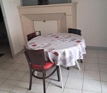 Maille Maison | Petite maison de bourg