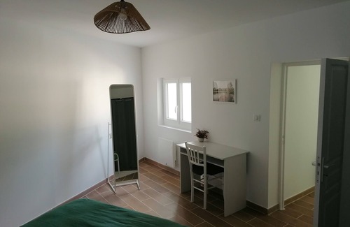 Saint-Cybardeaux Maison | Petite Maison Aménagée Dans une Ancienne Ferme