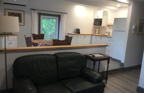 Cap-a-l'Aigle Appartement | Petite Plaisance Appartements