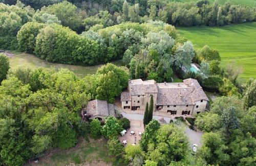 Umbertide Appartement | Petricci Residence - Casa Beronia apartment with shared pool