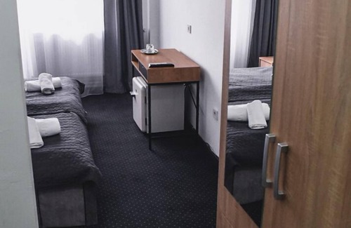 Petrosani Maison | Petrosani Camere de Inchiriat - Hotel Petroshani srl