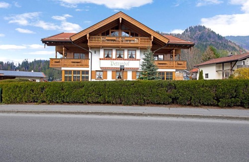 Unterwoessen Appartement | Petrushof Ferienwohnung Hochplatte