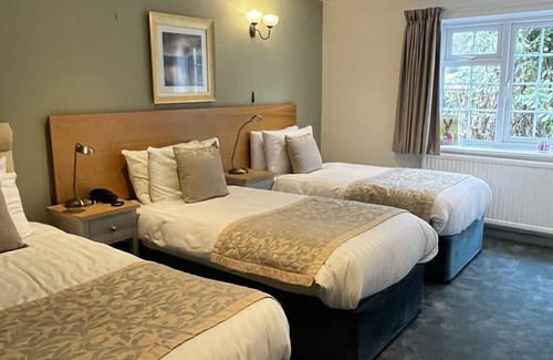 Crudwell Hôtel | Pettifers Freehouse Hotel