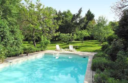 Saint-Sulpice-les-Feuilles Maison | Peuchaud by Interhome