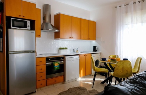 Peyia Town Appartement | Peyia Fontana - Executive 2-bedroom penthouse, panoramic sea views and Hot Tub