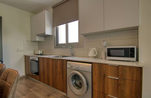 Larnaca Appartement | Phaedrus Living: Coral Suites Allure