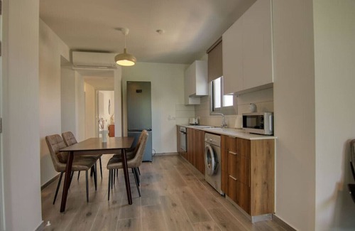 Larnaca Appartement | Phaedrus Living: Coral Suites Allure