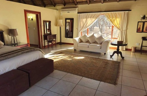 Thabazimbi Cabine | Phakela Private Lodge