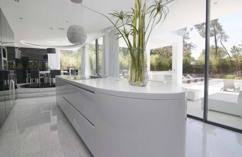 Quinta do Lago Villa | Phenomenal Algarve Villa | Villa Flowerscape | 4 Bedrooms | Steam Room & Home Cinema | Quinta do Lago