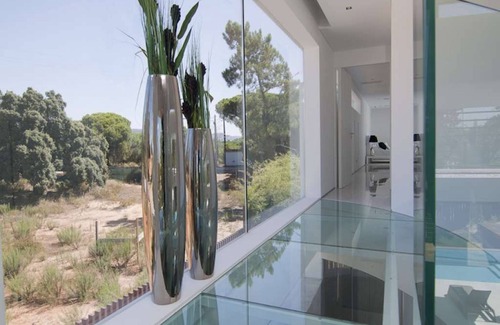 Quinta do Lago Villa | Phenomenal Algarve Villa | Villa Flowerscape | 4 Bedrooms | Steam Room & Home Cinema | Quinta do Lago