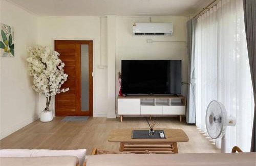 Tha Tum Maison | Phiratara River House บ้าน พิรธารา ริมแม่น้ำปราจีนบุรี