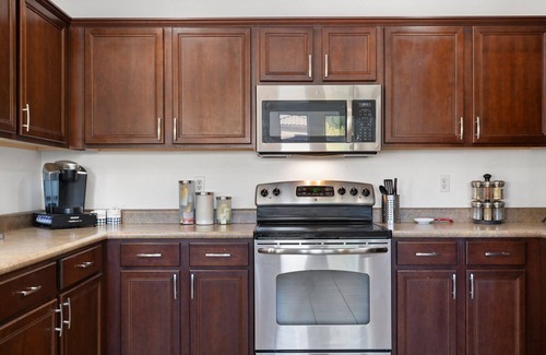 Laveen Village Maison | 🌟Phoenix central location spacious 4bd sleeps 8