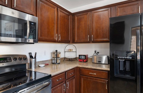 Laveen Village Maison | 🌟Phoenix central location spacious 4bd sleeps 8