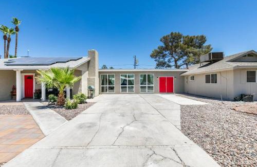 Rancho Oakey Maison | PHOENIX HOUSE GREAT FOR GROUPS!