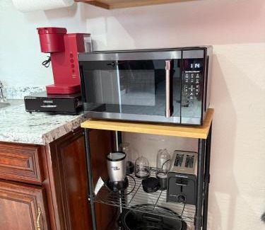 Maryvale Appartement | Phoenix Red Room for Couples