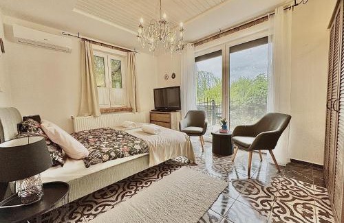 Kaptalantoti Maison | Piac Vendégház