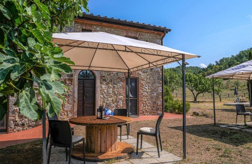 Massa Marittima Appartement | Pian dei Carpini - Laura by Interhome
