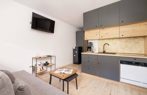 Katowice Appartement | Piastów 5 Katowice | Comfy Apartment | Balcony | Smart TV | Silesian Park, Zoo