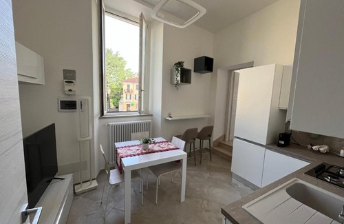 Carate Brianza Appartement | Piazza IV Novembre