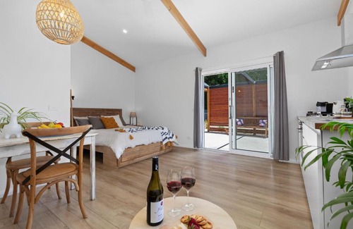 Whitfield Maison | Piccolo B&B - The perfect getaway