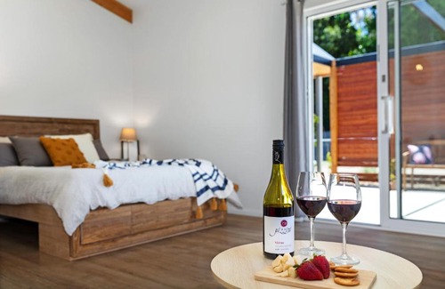Whitfield Maison | Piccolo B&B - The perfect getaway