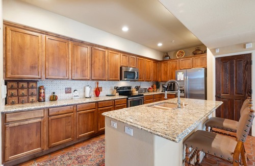 Desert Ridge Copropriété | Pickleball court & Huge Pool