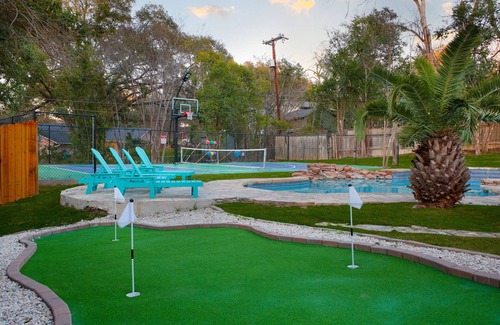 Oakwell Farms Maison | Pickleball & Heated Pool & Game Room & Mini Golf