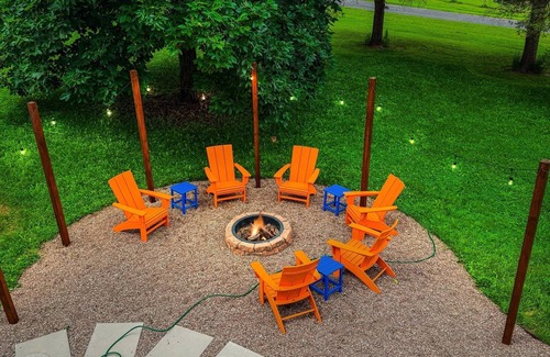 Marietta Chalet De Ski | Pickleball + Hot Tub | Luxe A-Frame Escape