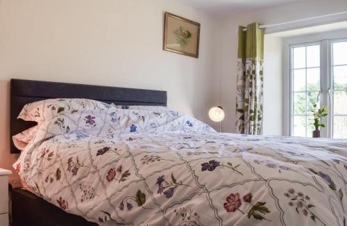 Ilton Maison | Pickled Onion Cottage