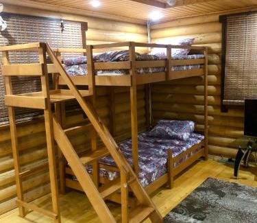 Serednye Appartement | Picnic Park