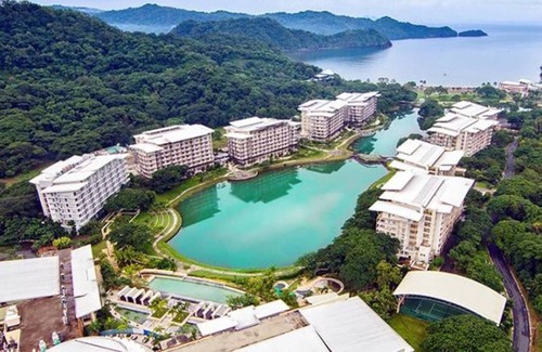 Nasugbu Appartement | Plage et Country Club Pico de Loro 3brJacbg01Cam