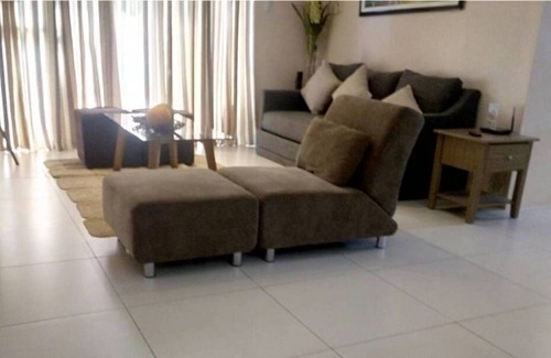 Nasugbu Appartement | Pico de Loro Beach et Country Club Carb3brLit