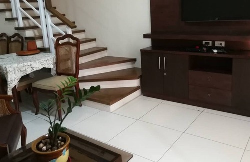 Maragondon Appartement | Pico de Loro Premiere 2 chambres, vue lagon