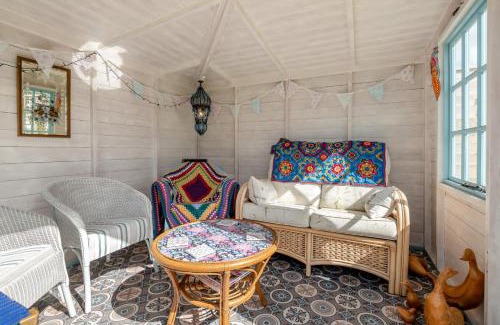 Westbury Maison | Picquet View