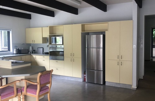 Picton Maison | Picton~marina views large 2 storey 5 bedroom short stroll to town and foreshore