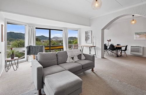Picton Maison | Picton Stay In Charming Vibes