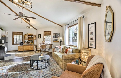 Trenton Maison | Picturesque Cottage in the Heart of Trenton!