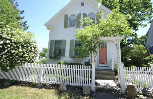 Rockport Maison | Pittoresque Rockport Queen Anne Cottage
