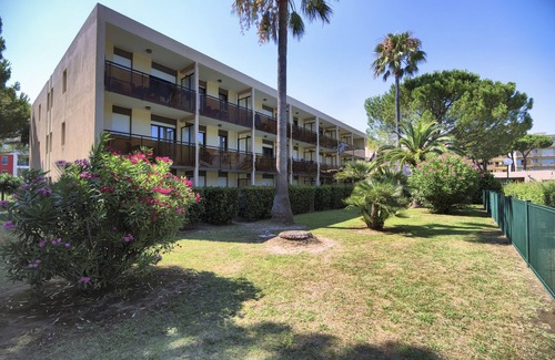 Mandelieu-La-Napoule Maison | Pierre & Vacances Résidence Les Jardins Ombragés