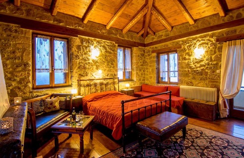 Mesaia Trikala Hôtel | Pigi Tarlampa Hotel