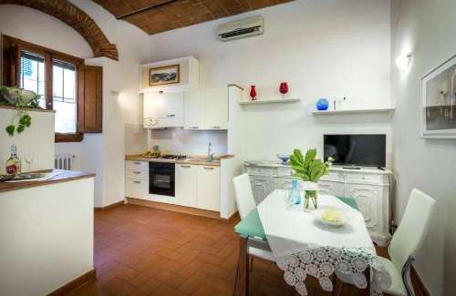 Isolotto Appartement | Pignone Apartment by Mmega