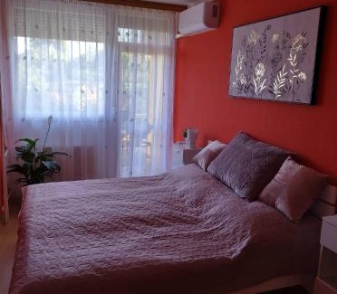 Pacsirtatelep Appartement | Pihenő Zug Apartman