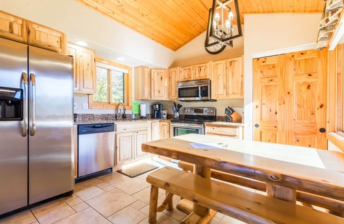 Woodland Park Cabine | Pikes Peak Ranch - Elk Ridge Cabin