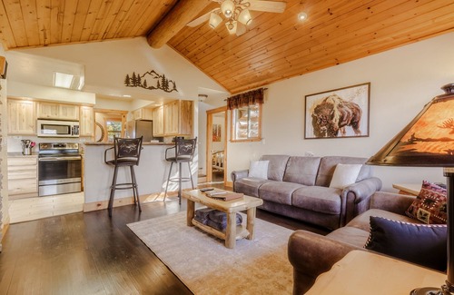 Westcreek Cabine | Pikes Peak Ranch - Wilderness Cabin
