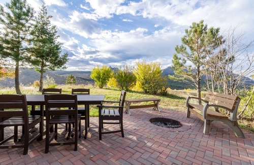 Westcreek Cabine | Pikes Peak Ranch - Wilderness Cabin