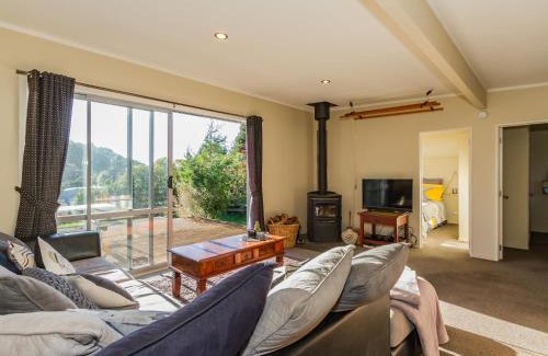 Raurimu Maison | Pikorua - Raurimu Holiday Home