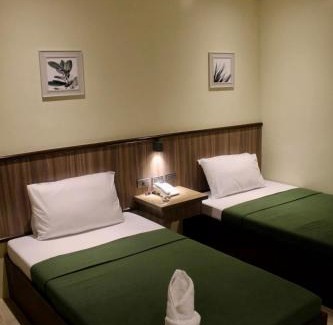 Pilar Hôtel | PILAR MARINA INN