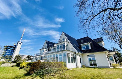 Hohe Dune Appartement | Pilot house, dream ship dream view