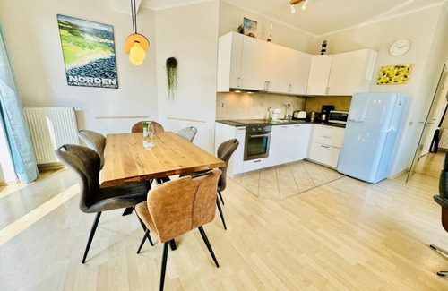 Hohe Dune Appartement | Pilot house, southern view - a dream