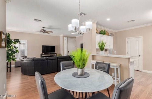 Chandler Maison | Pilot's Lounge - 2 miles from Chandler Municipal Airport
